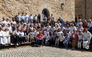 La Familia Dominicana peregrina con esperanza en Caleruega