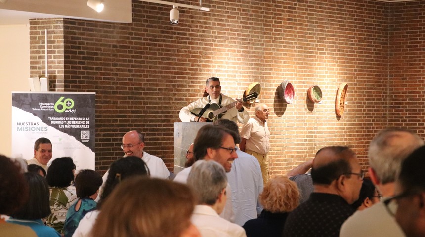 60-anos-mdsa-fr-marcos-garcia-o-lumen-noticia_imagen