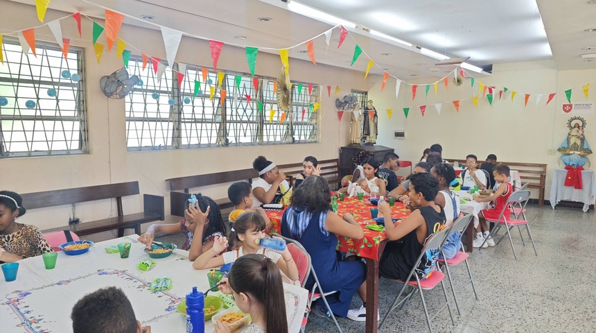 almuerzo-dia-de-reyes-de-oriente-catequesis-cuba-noticia_imagen