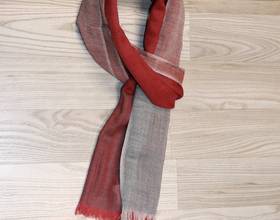 Bufanda lana rojo gris crudo