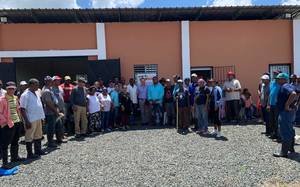 Fr. Miguel Ángel Gullón: "Ser campesino es la profesión más solidaria porque da de comer a todos los demás"