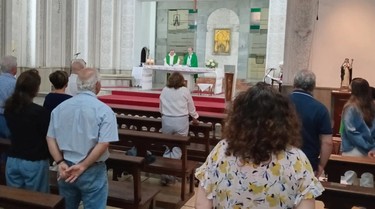 carballo-en-la-visita-a-uruguay-eucaristia-normal