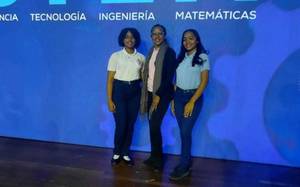 Una becada de Misioneros Dominicos reconocida por su excelencia en El Seibo