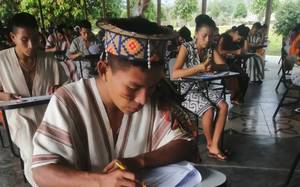 Estudiantes indígenas en el mundo virtual: Una mirada desde la experiencia educativa intercultural de la UCSS-NOPOKI