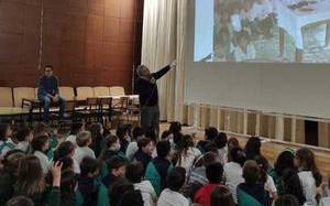 El misionero dominico Pedro Rey y Belén Sánchez participan en la Semana Dominicana del Colegio Cardenal Xavierre en Zaragoza