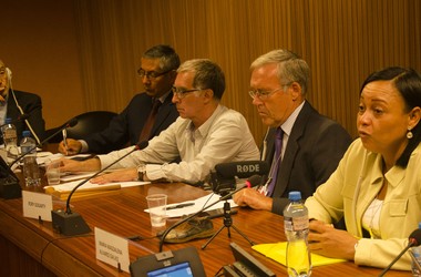 equipo de dominicos en la ONU