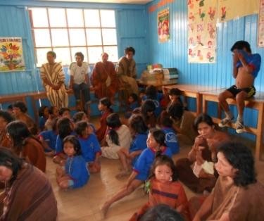 Escuela Korbeni Perú Misioneros Dominicos Selvas Amazónicas Laicos