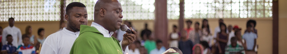 Fr. Roberto Okón Pocó, OP.misa2