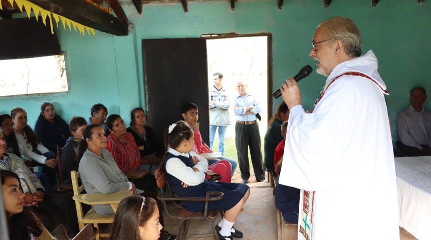 fr-toni-miro-celebrando-en-capilla-area-rural-noticia_imagen