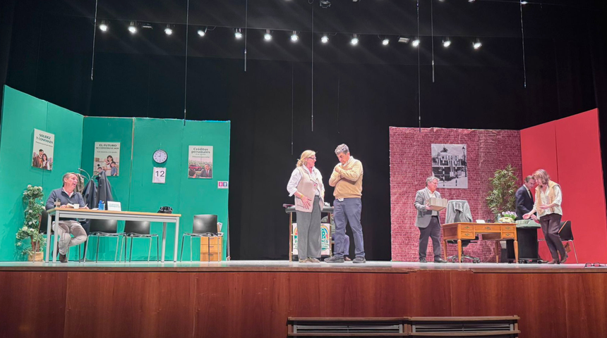 grupo-de-teatro-recuerdo-atraco-a-las-3-teatro-solidario-2-noticia_imagen