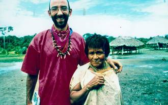 Mons. David en misión perú