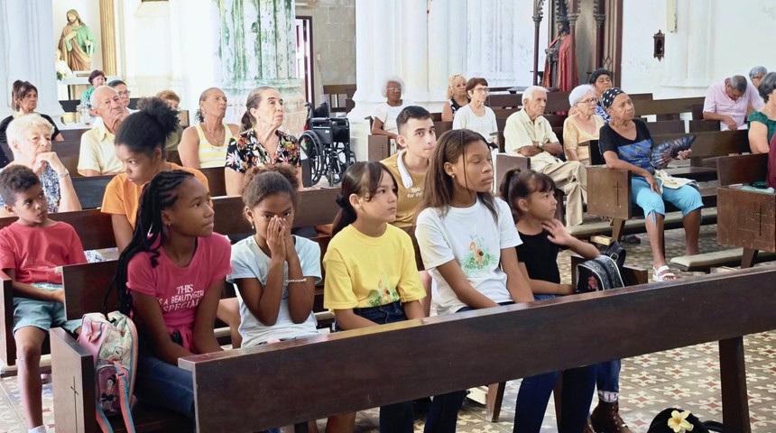 ninos-fin-catequesis-26-vedado-ntra-sra-rosario-1-noticia_imagen