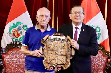 reconocimiento fray cesar luis llana