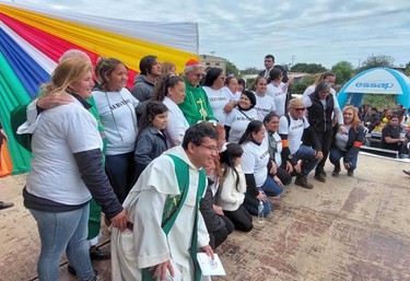 Visita Bañado Tacumbú Cardenal Adalberto Martínez Pedro Velasco 3