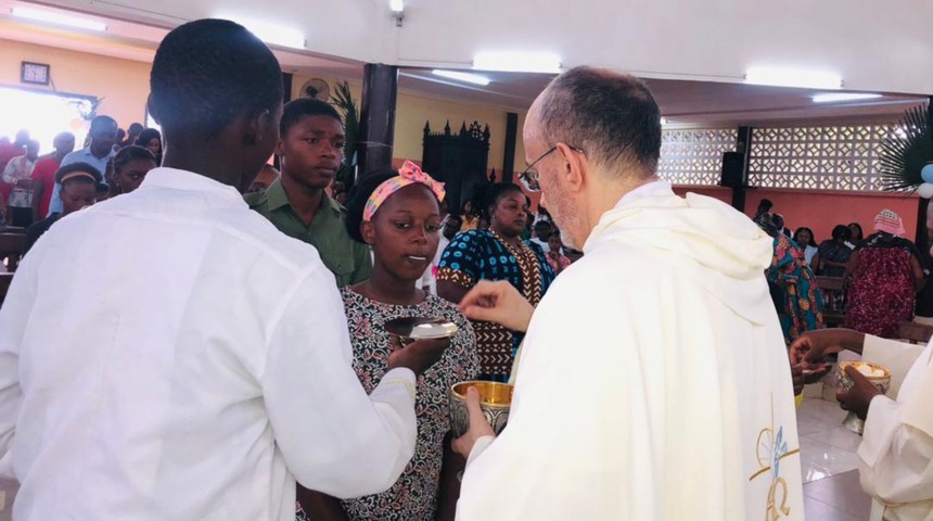 visita-malabo-provincial-carballo-eucaristia-noticia_imagen