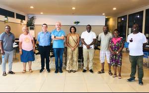 Fray Javier Carballo visita la misión dominica de Malabo